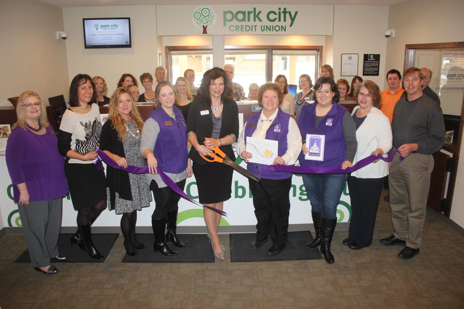 Park City Credit Union celebrates opening of additional Merrill east location
