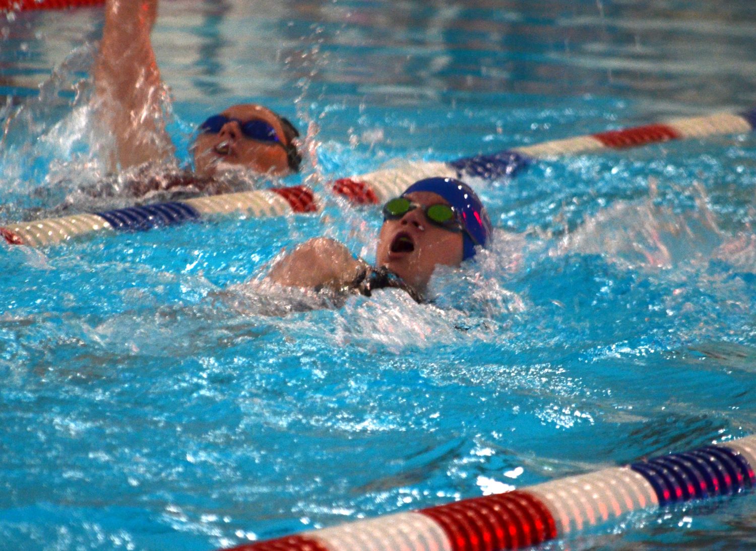 Merrill swimmers close the gap against Medford