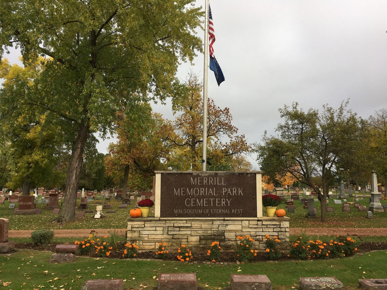 Historical Society to offer cemetery tours