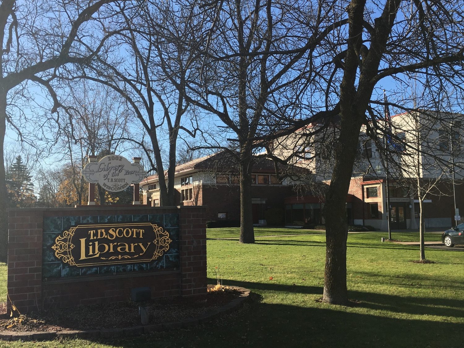 Tail Waggin’ Tutors returns to T.B. Scott Library
