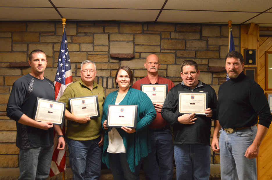 Sheriff’s Office employees awarded for efforts