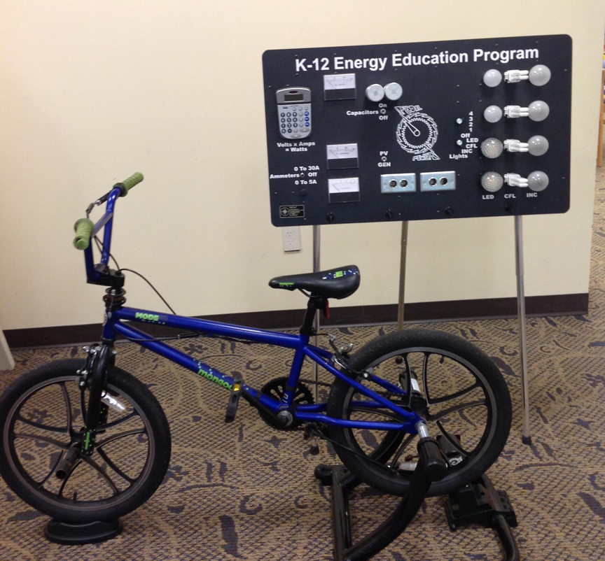 Pedal Power teaches youth about solar energy at library