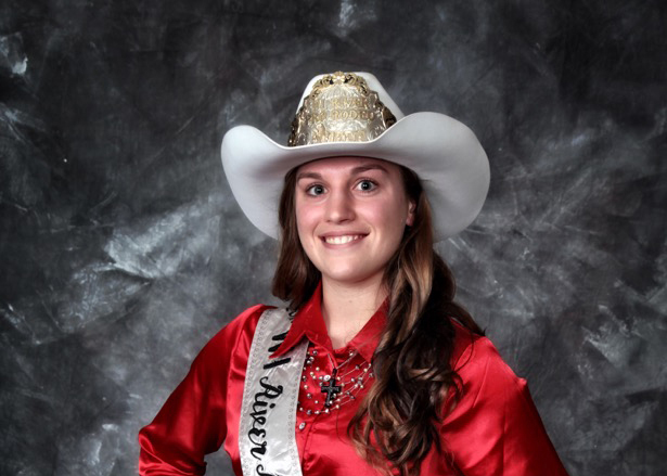 Three vie for rodeo royalty