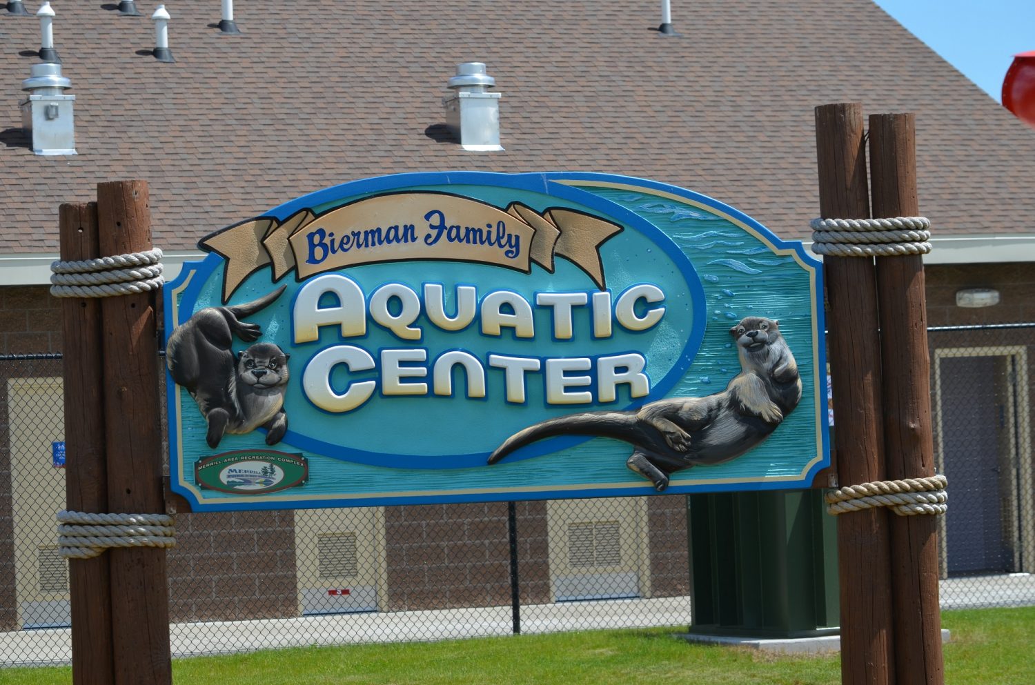 Aquatic Center kicks off 2017 season