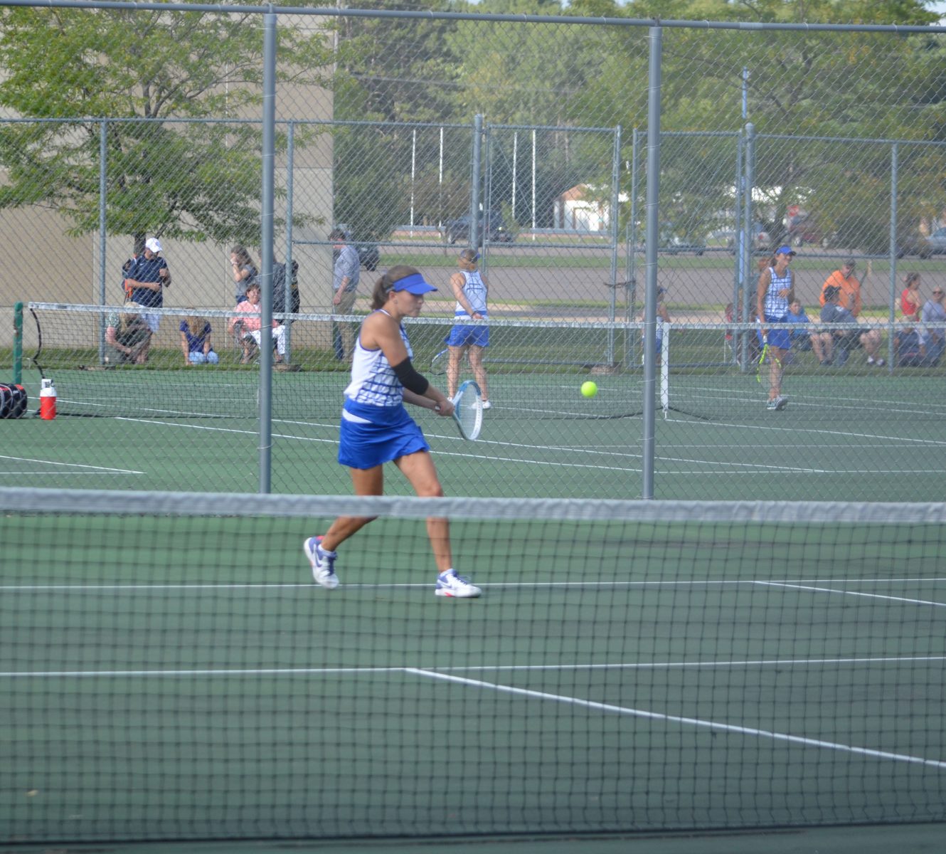 Bluejay tennis falls short to East