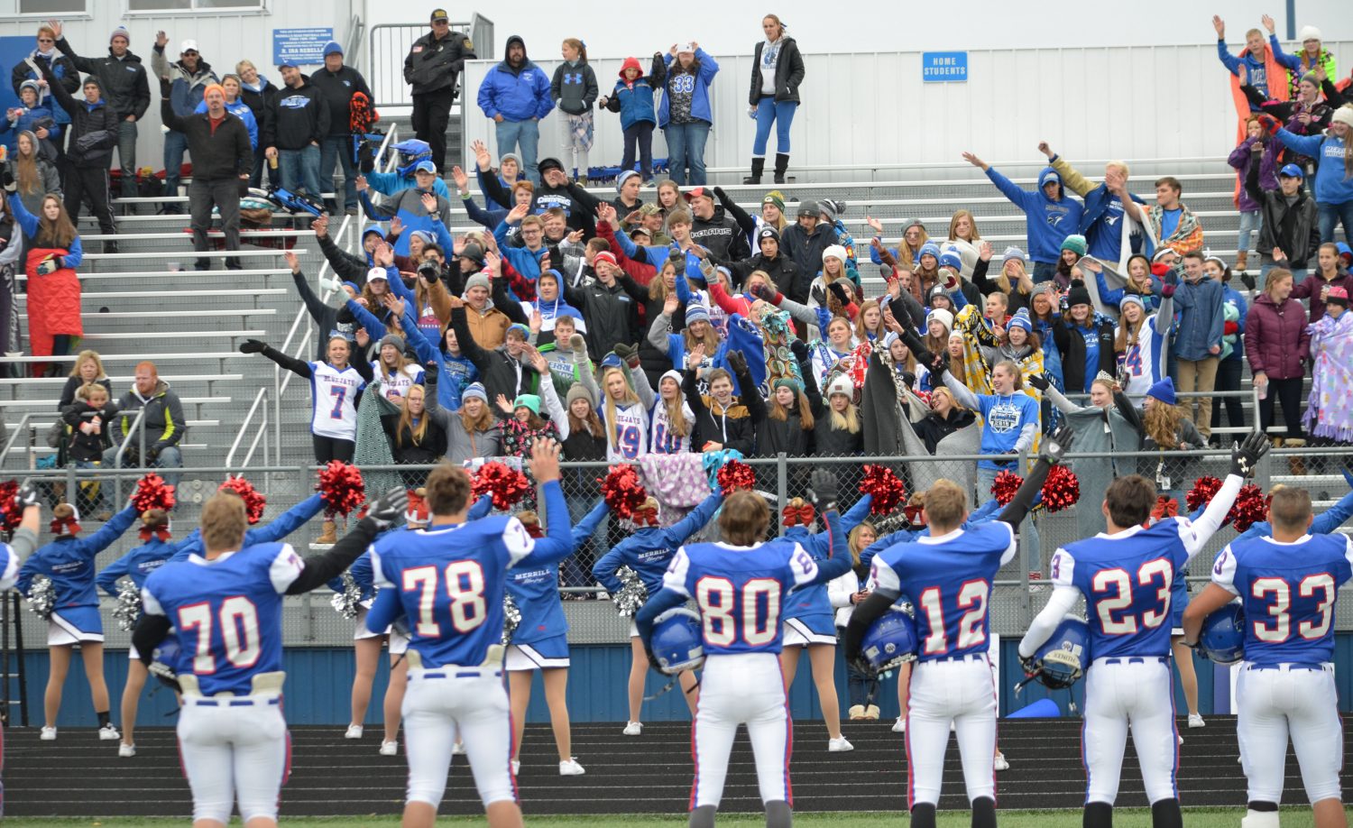 Jays roll past Hodags in homecoming win
