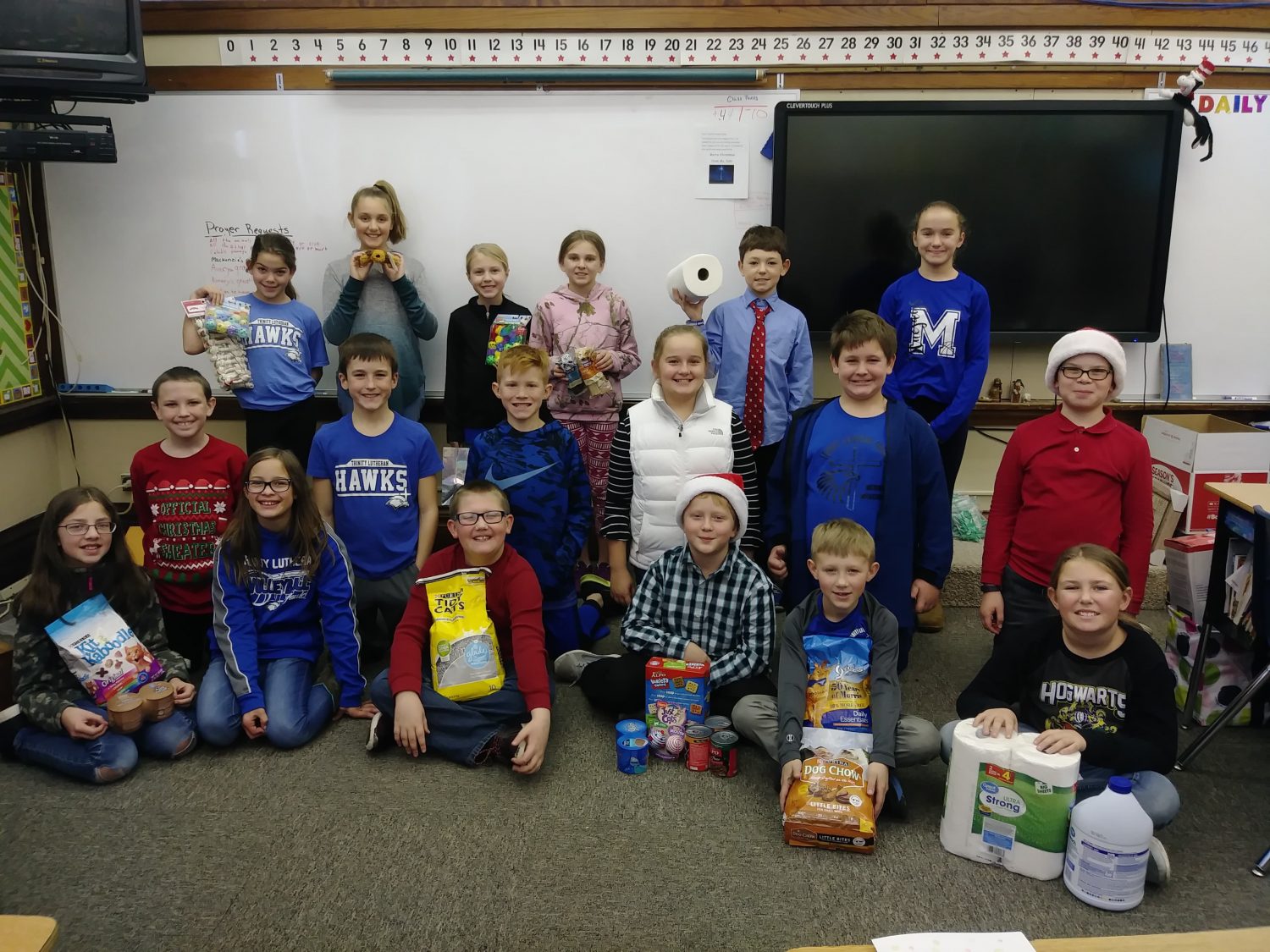 Trinity students collect for Humane Society