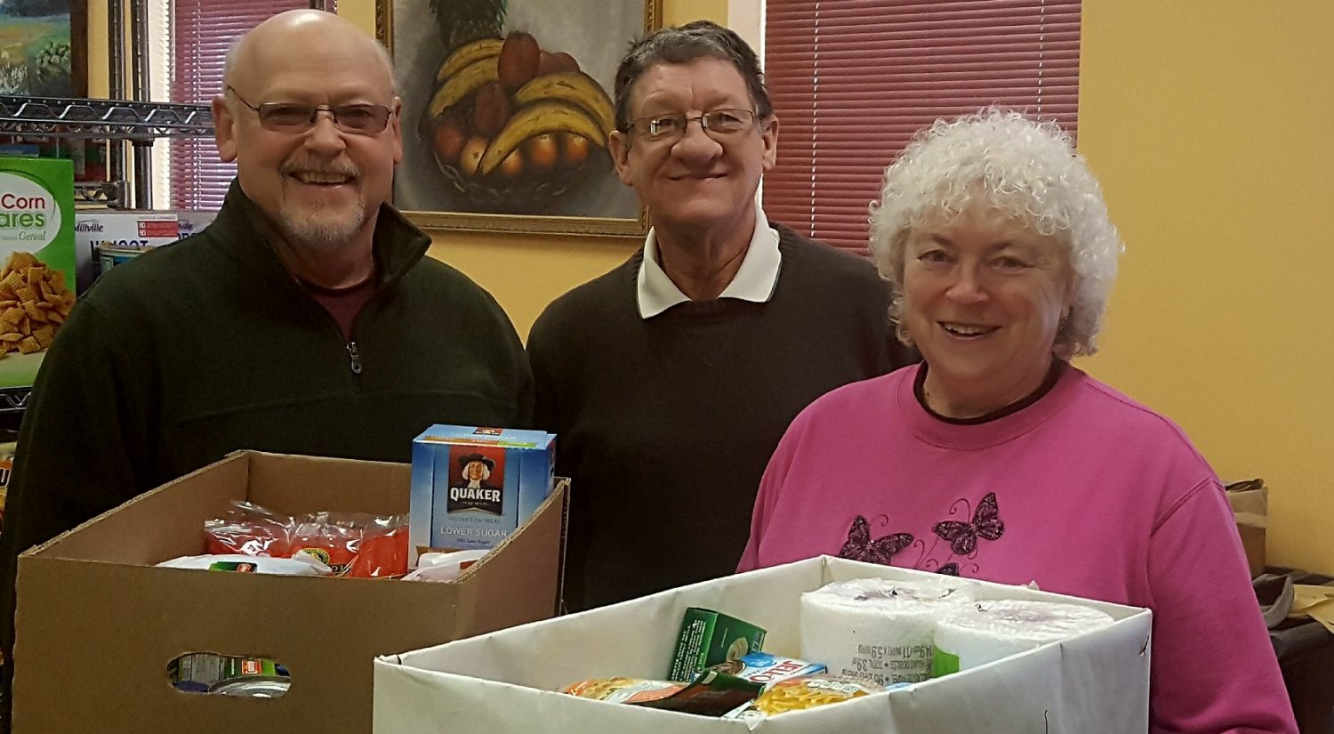 Eagles Aerie 584 and auxiliary support food pantry