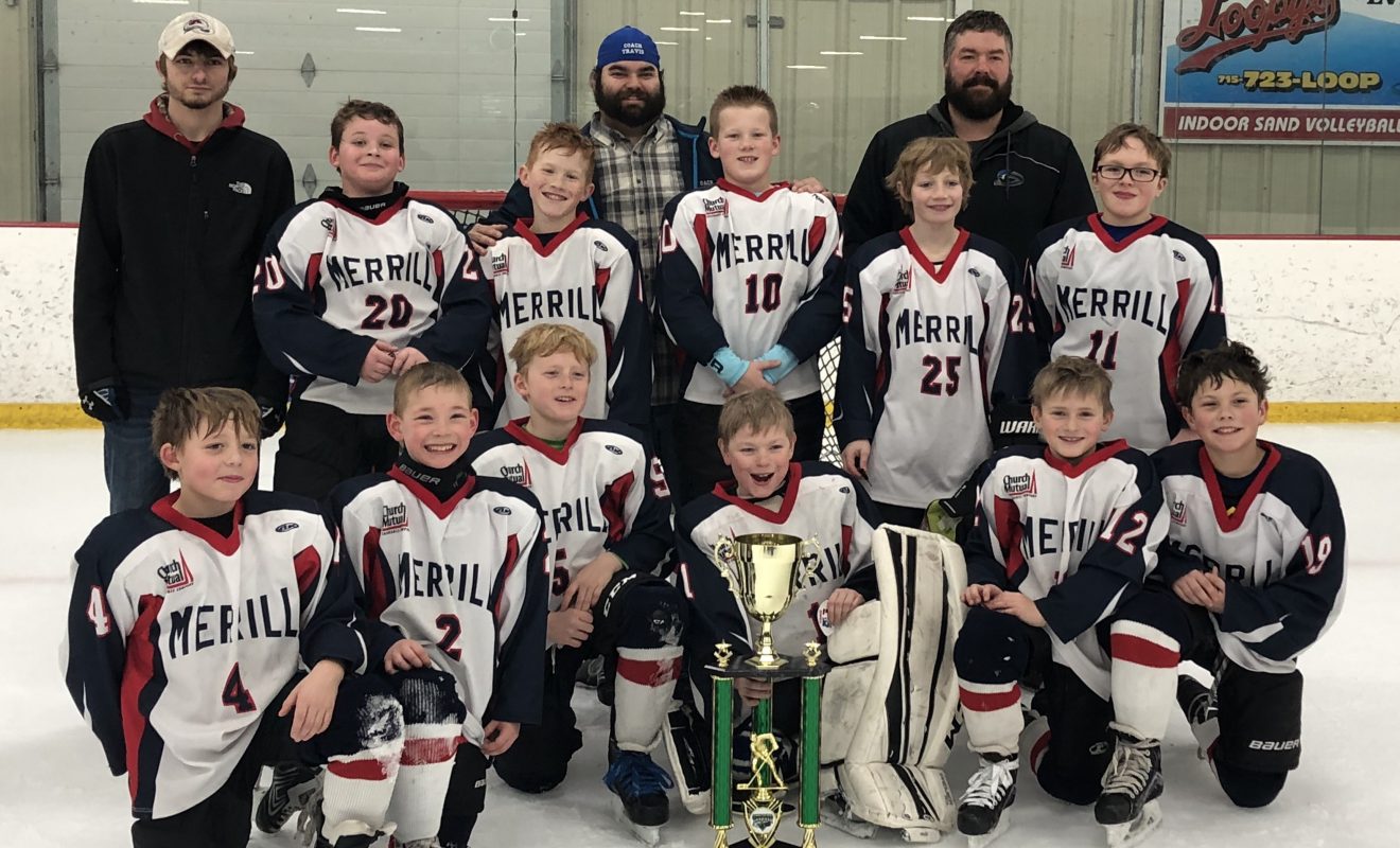 Merrill Squirt squad triumphant in tournament Merrill Foto News