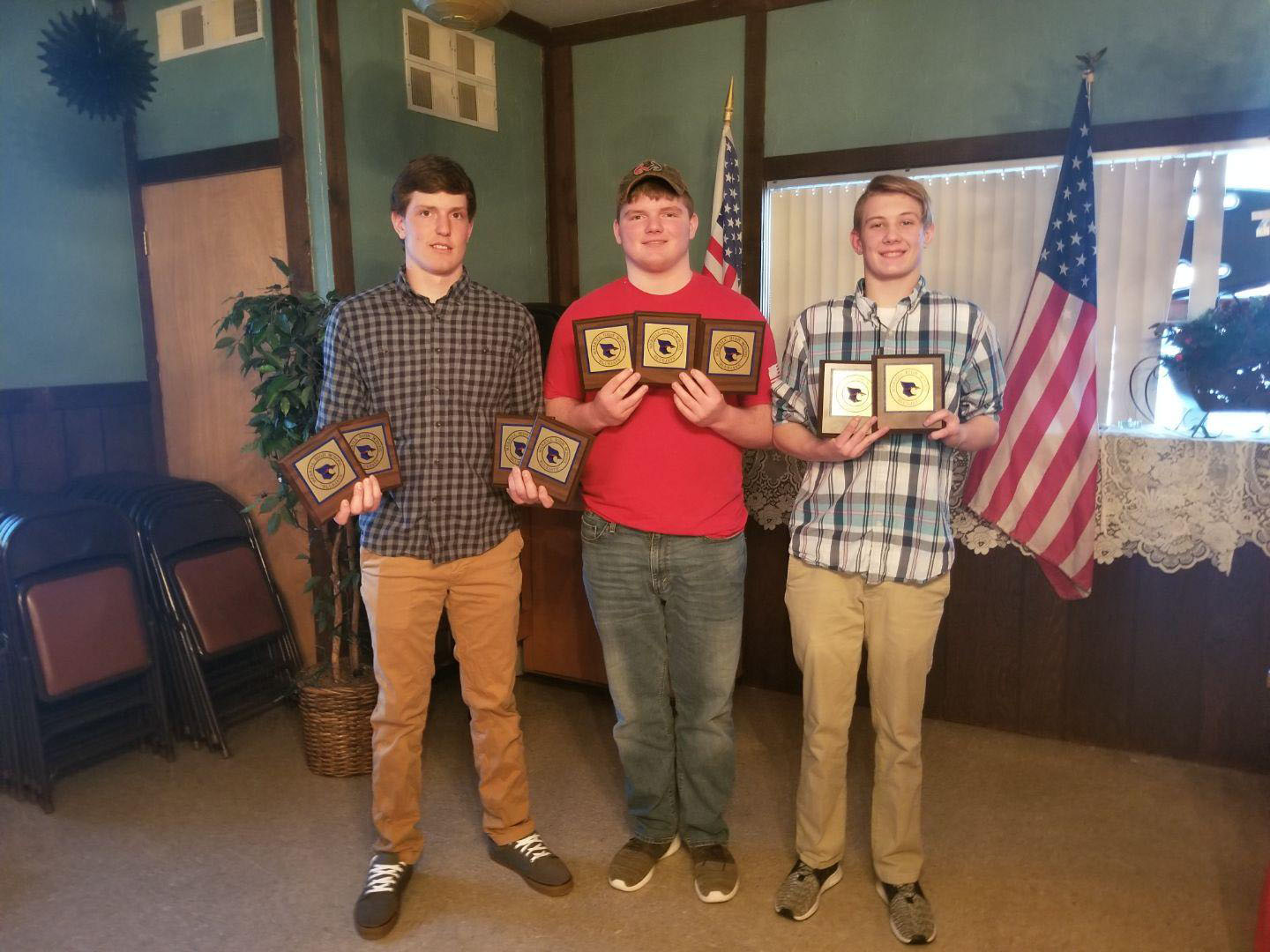 Merrill wrestling holds year end banquet