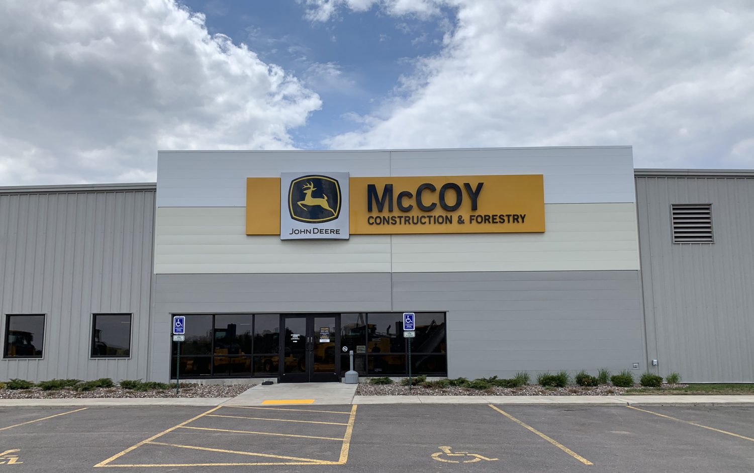 McCoy Construction & Forestry named top-performing John Deere dealership