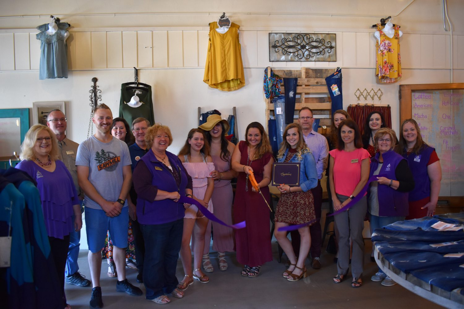 Ana Blair’s Boutique celebrates ribbon cutting at new location