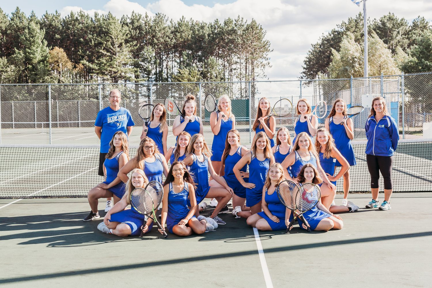 Bluejay tennis goes 3-1 in busy week of Valley competition