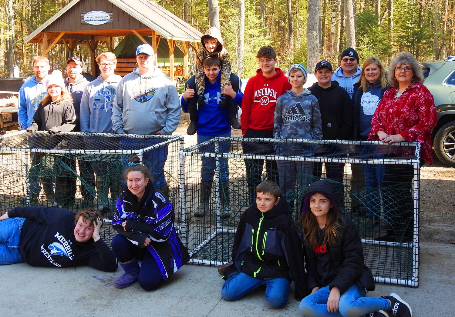 Schulz organizes fish crib project for his Eagle Scout project