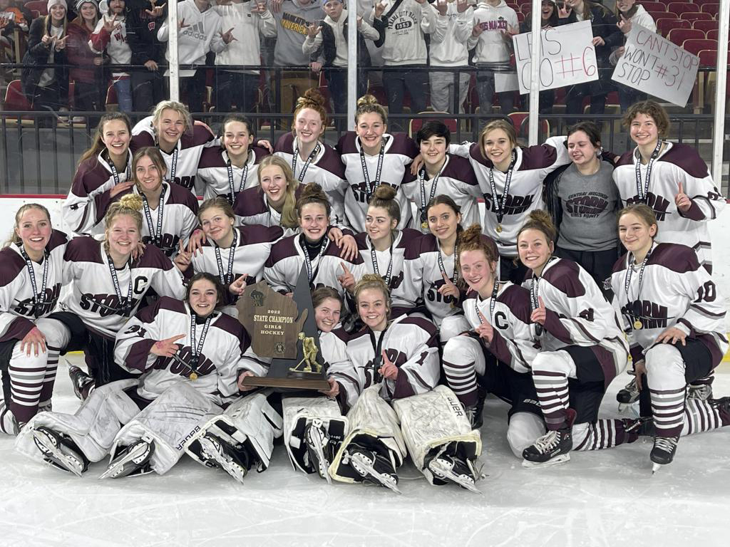 Central Wisconsin Storm wins the WIAA Girls Hockey State Championship