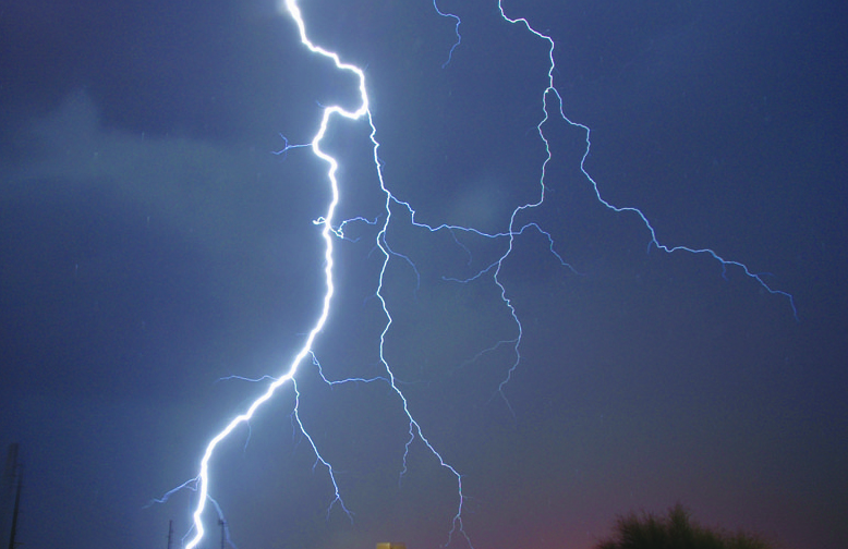 Be lightning aware in Summer: Wisconsin Lightning Safety Awareness Day is June 21