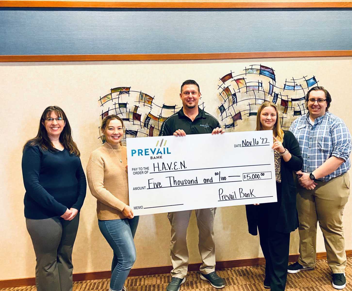 Prevail Bank donates to HAVEN